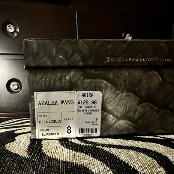 AZALEA WANG Noel Combat Boot, Size 8, NWOT - Picture 11 of 12